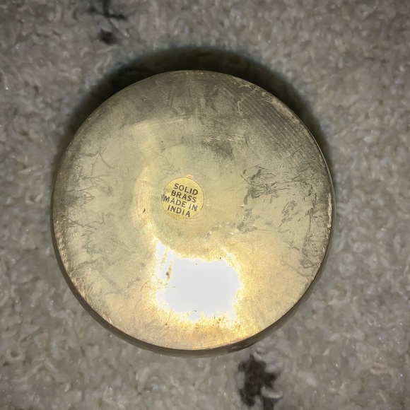 ✨SOLD✨Vintage Solid Brass Vase - Picture 5 of 5